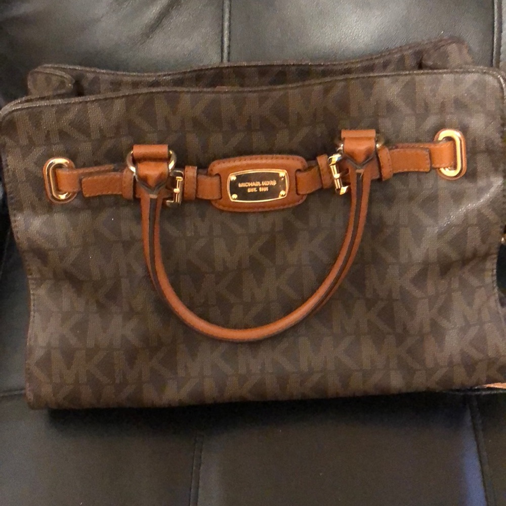 Michael Kors purse